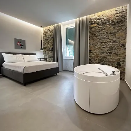 Guest house New Moon