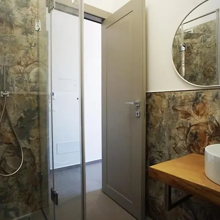 New Moon Guest house *